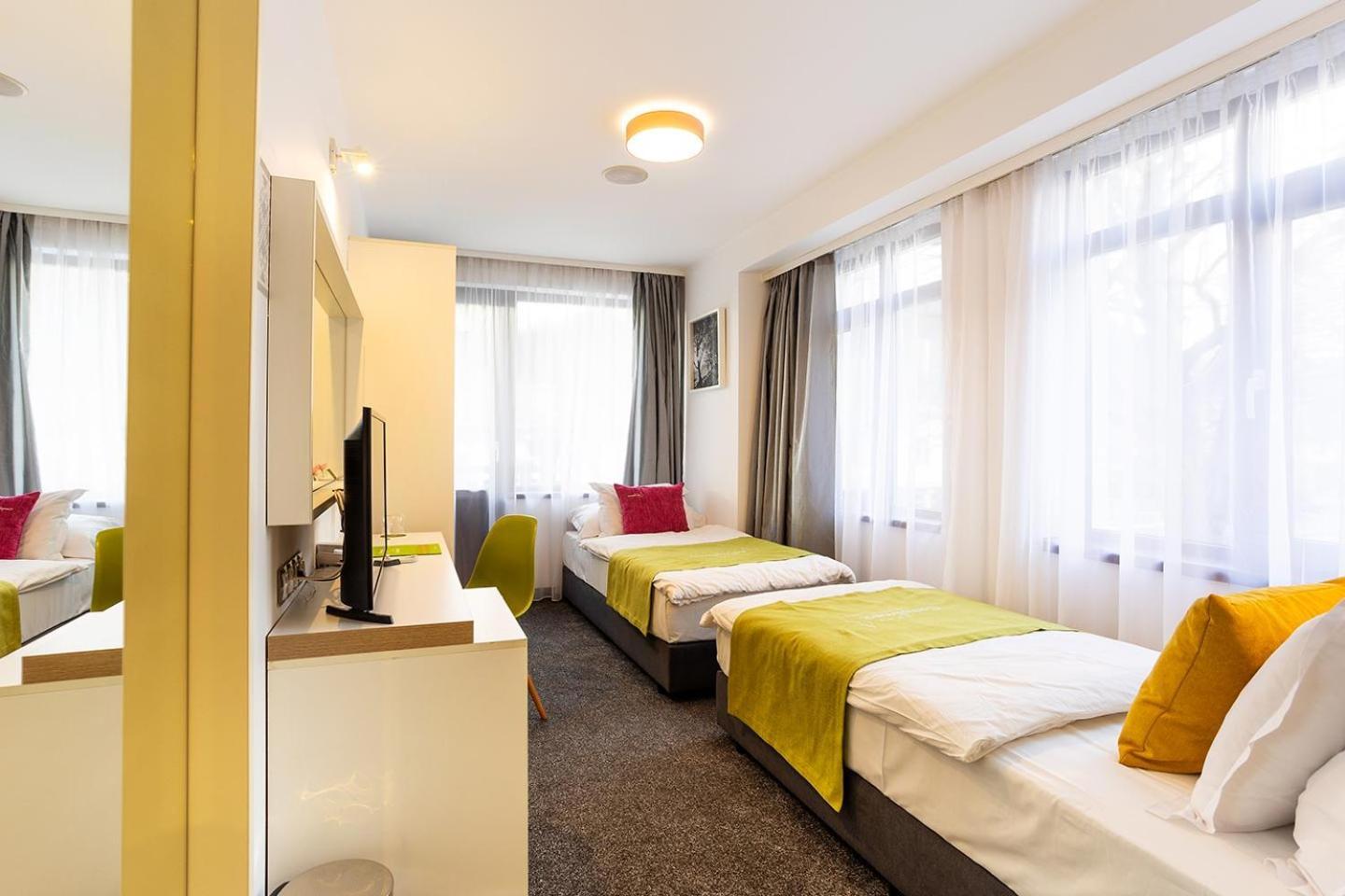 Hotel Compliment Τριάβνα Εξωτερικό φωτογραφία