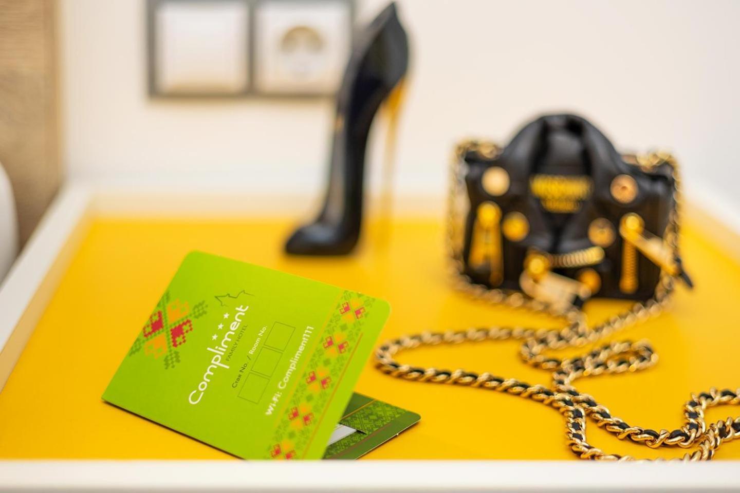 Hotel Compliment Τριάβνα Εξωτερικό φωτογραφία