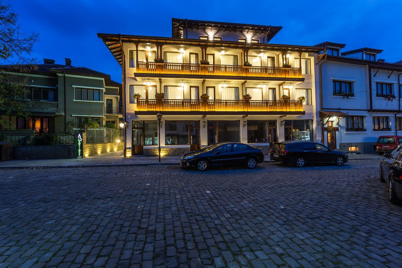 Hotel Compliment Τριάβνα Εξωτερικό φωτογραφία