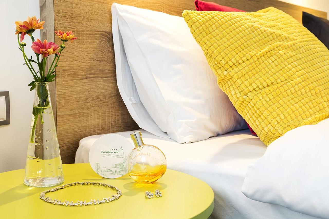 Hotel Compliment Τριάβνα Εξωτερικό φωτογραφία